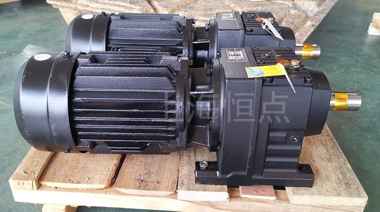 R47系列減速機配電機，黑金剛 實物圖