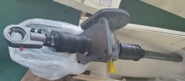 SWLD5輸入配電機法蘭 頭部配球頭關節軸承 配雙軟防護罩 實物圖